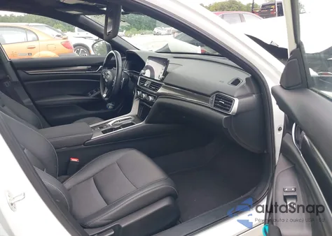 2022 Honda Accord Hybrid Sport z USA, uszkodzony, nr VIN 1HGCV3F23NA041220